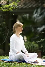 La meditación consiste en concentrar tu atención para ayudarte a sentirte más relajado. La respiración profunda es muy importante para la relajación. como tratar la ansiedad,como tratar la depresión,tratar el estrés, alimentación sana, relación del nervio vago con la ansiedad, como cuidar el nervio vago, técnicas de relajación